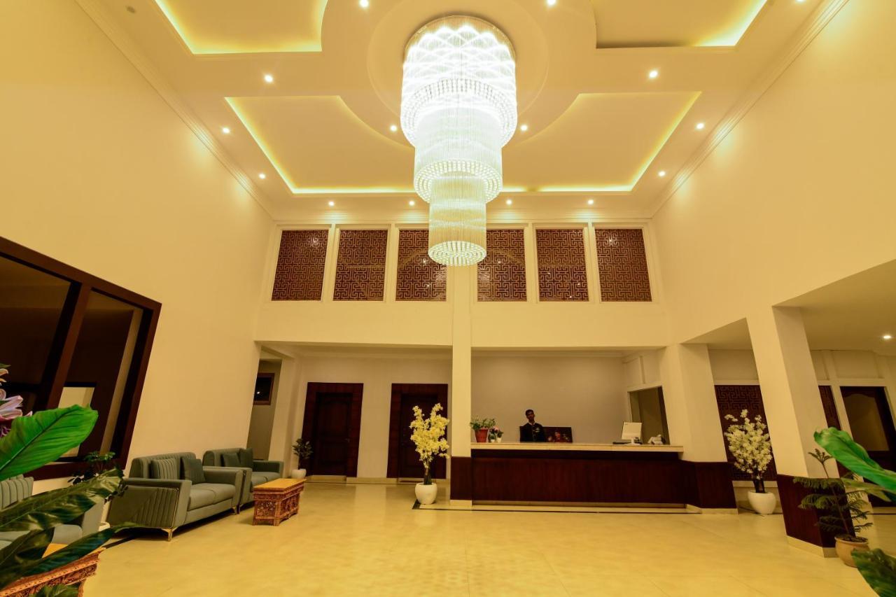 Hotel Holiday Ladakh Leh Exterior photo